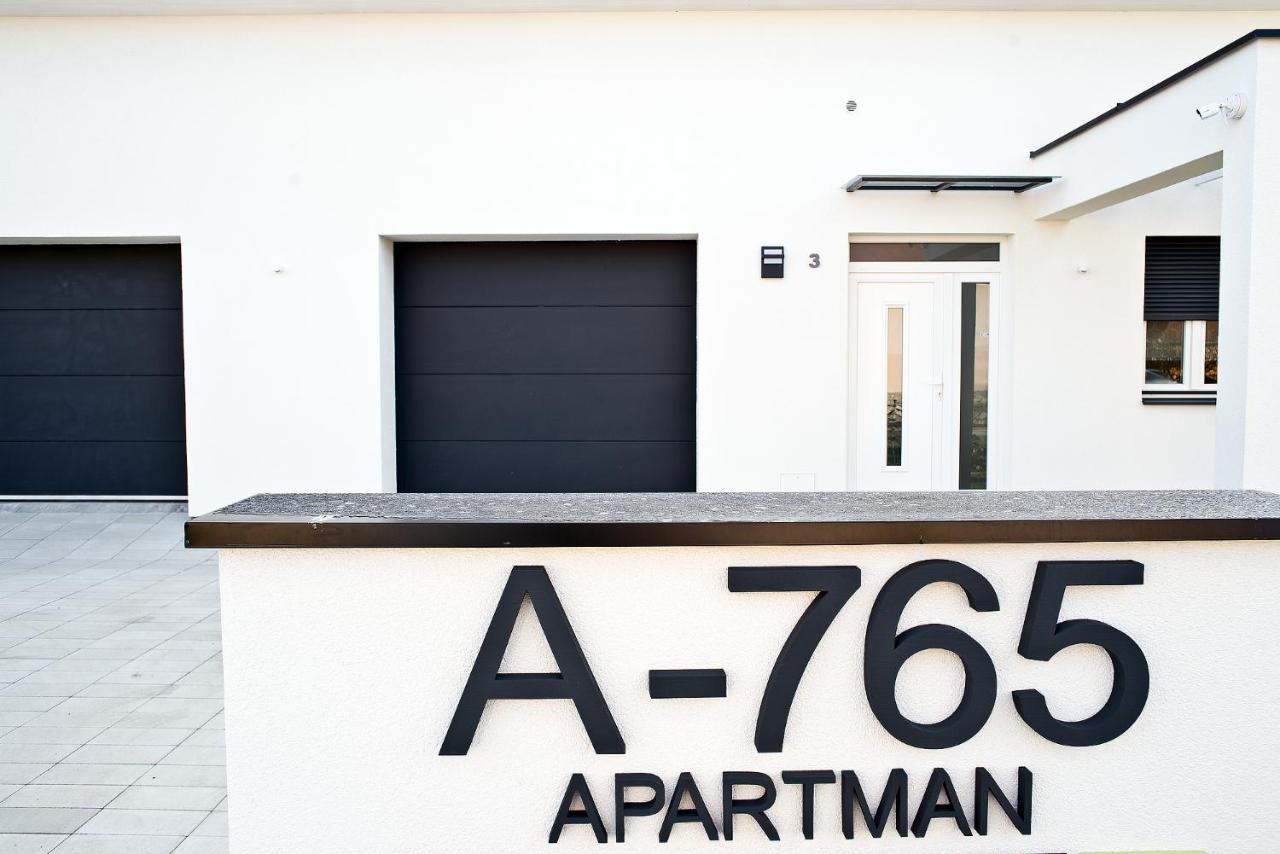 A-765 Apartman Szentgotthárd Exteriör bild